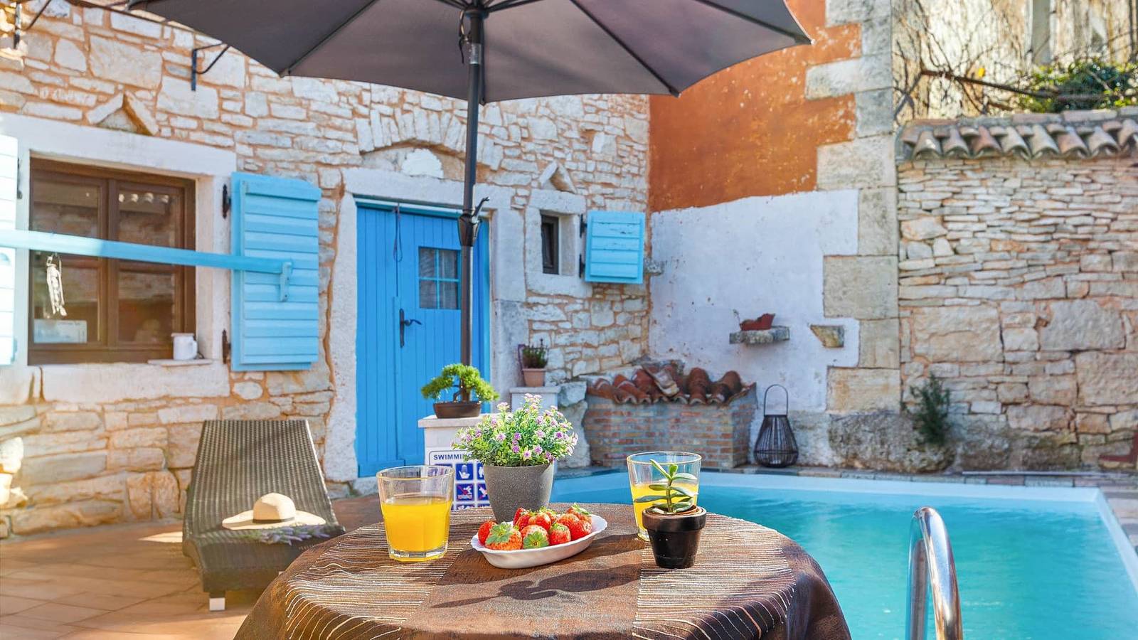 Traditionelles istrisches Haus mit privatem Pool in Režanci, Svetvinčenat