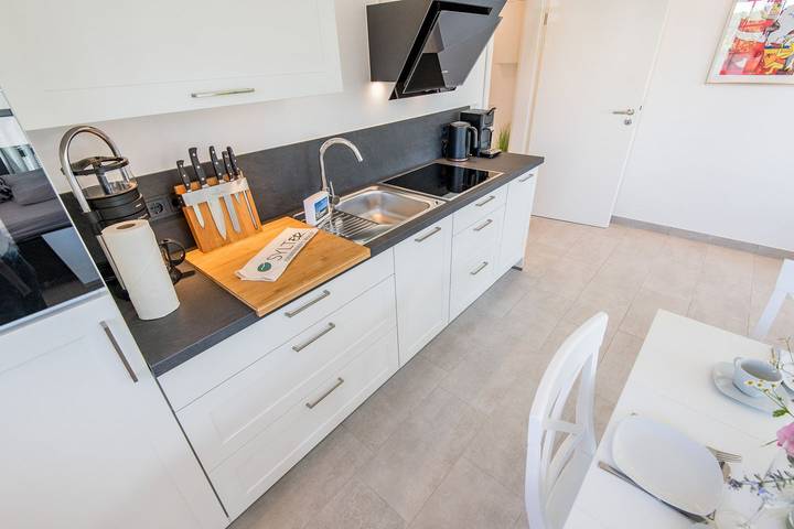Ganze Wohnung, 2-Zimmer Ferienwohnung am Dorfteich mit ca. 50 m², für bis zu 3 Personen. in Wenningstedt, Sylt