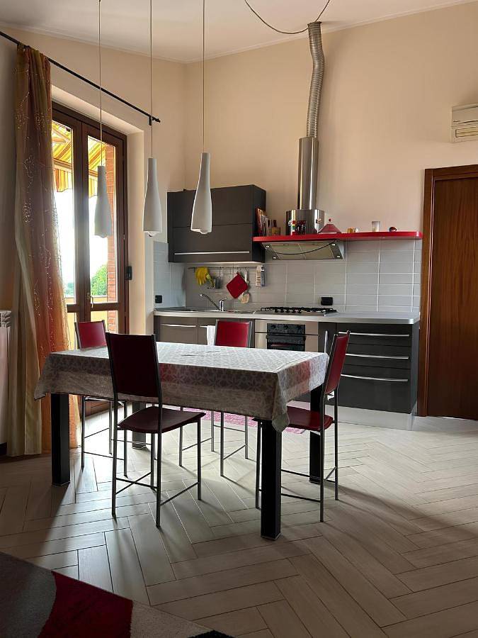 Gîte pour 2 personnes, avec terrasse et vue à Limbiate