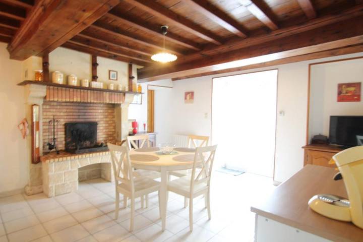 Location de vacances pour 4 personnes, avec terrasse, animaux acceptés à Méautis - 3