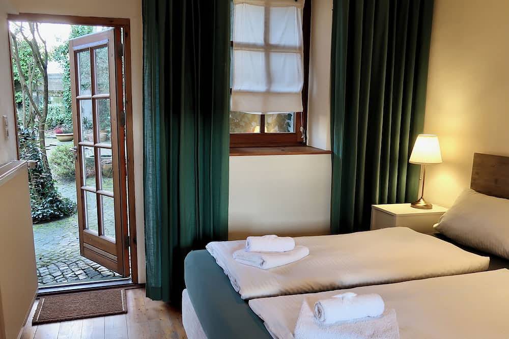 Ferienwohnung Rosenwinkel im Fachwerkhof in Weilmünster, Landkreis Limburg-Weilburg