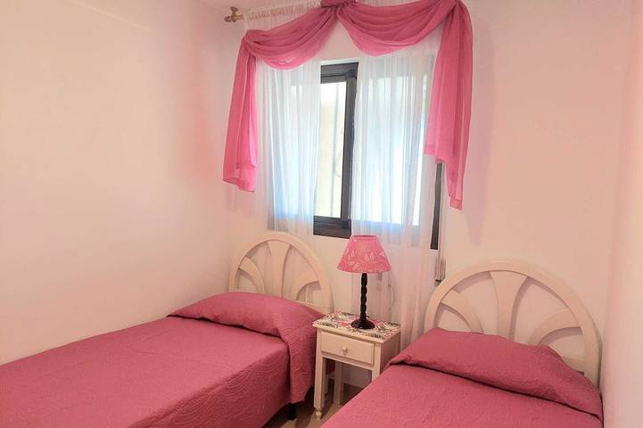 Apartamento entero, Apartamento con terraza y vistas al mar, al lado del Balneario Marina d'Or. in Marina d'Or, Oropesa del Mar