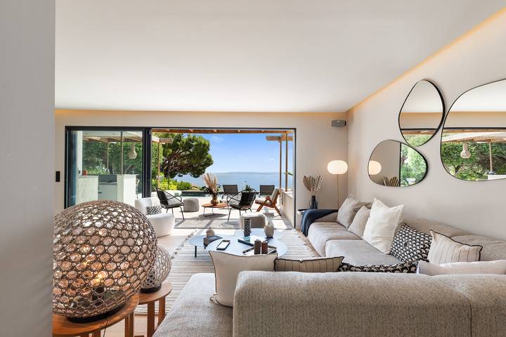 Ferienhaus für 14 Personen, mit Balkon und Terrasse sowie Garten und Pool in Les Issambres - 2
