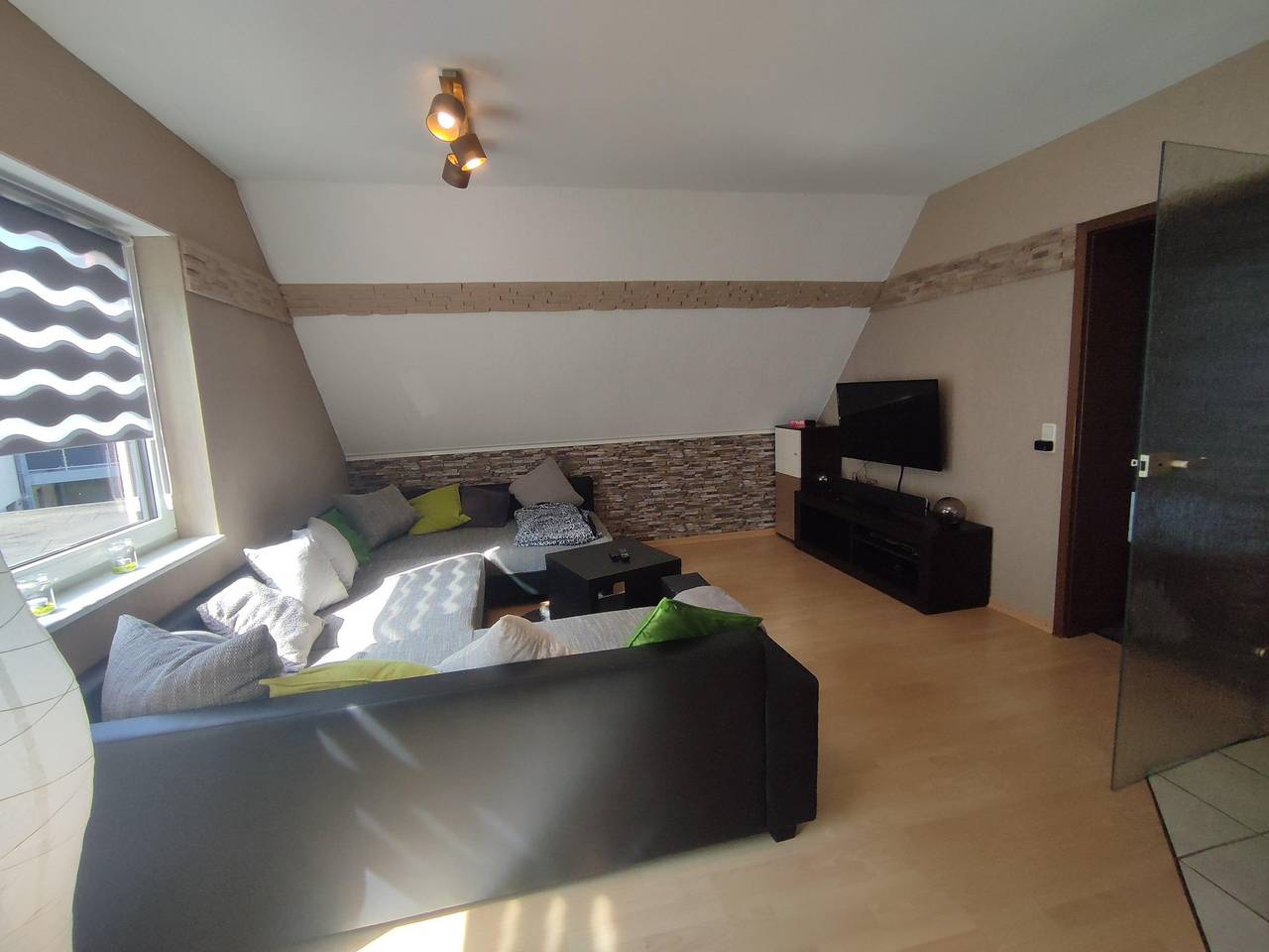 Entire holiday apartment, Apartment, shower, toilet, 2 bed rooms in Kenn, Moseleifel