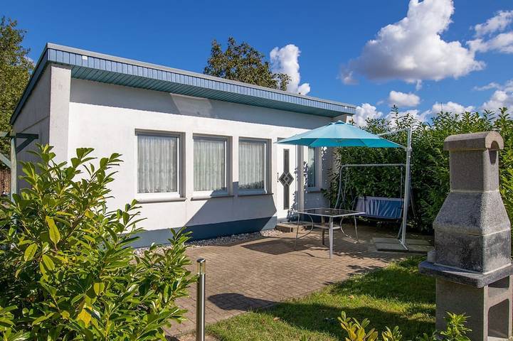 Bungalow für 2 Personen, mit Garten