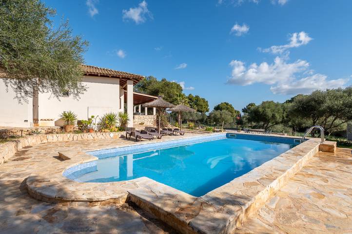 Luxus-Finca für 6 Personen, mit Terrasse und Garten sowie Pool in Portocolom - 2