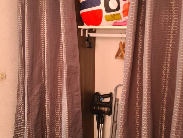 Appartement entier, Petit T2 avec balcon, animaux admis, climatisation in Balaruc-les-Bains, Côte méditerranéenne (France)