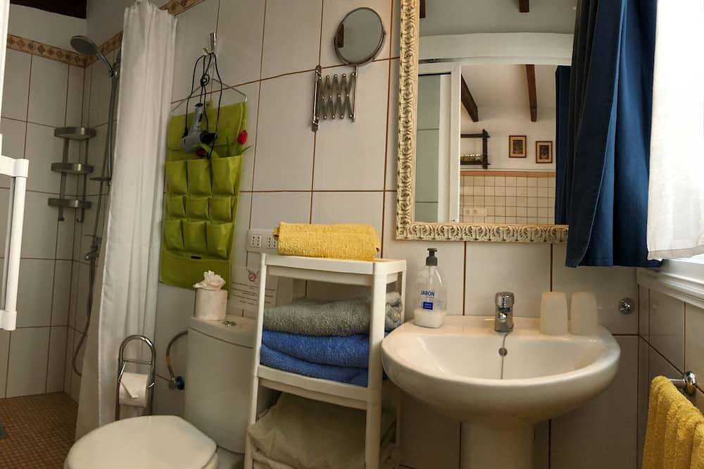 Ganze Wohnung, Voll ausgestattetes Ferienappartement El Frontón in La Sabinita, Arico