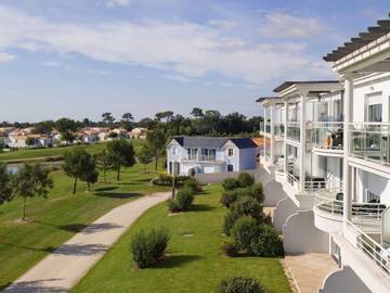Gîte pour 6 personnes, avec jardin ainsi que balcon et bassin pour enfant à L'Aiguillon-sur-Vie