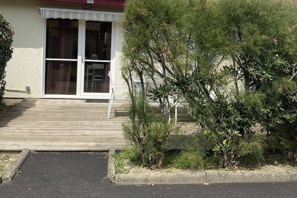 Villa, 6 Pers, Village Vacances Avec Piscine Vieux Boucau in Soustons, Côte d’Argent