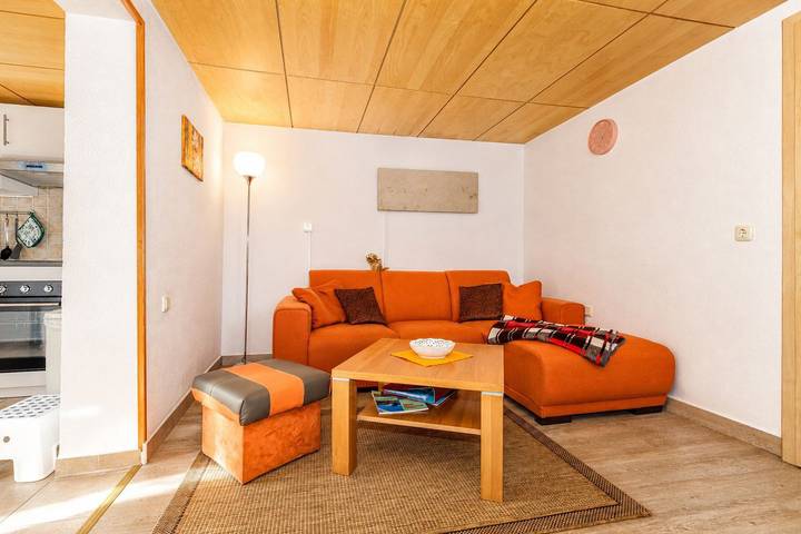 Bungalow für 4 Personen, mit Terrasse und Garten in Kühlungsborn - 2