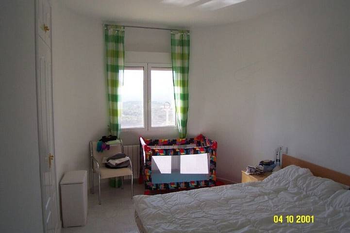 Villa con piscina para 4-8 personas. Internet gratis, se admiten perros, vista despejada al mar in Sanet y Negrals, Costa Blanca