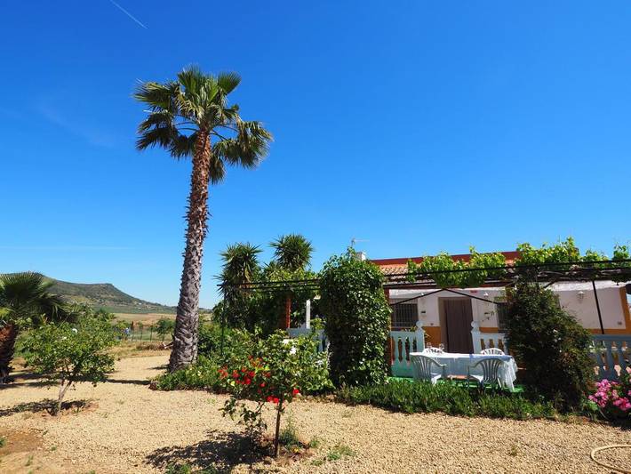 Chalet para 4 personas, con piscina además de vistas y jardín en Extremadura - 3