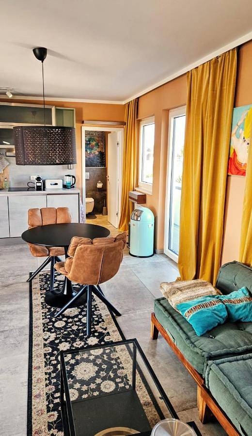 Ganze Wohnung, One-Bedroom Apartment in Bad Camberg, Landkreis Limburg-Weilburg