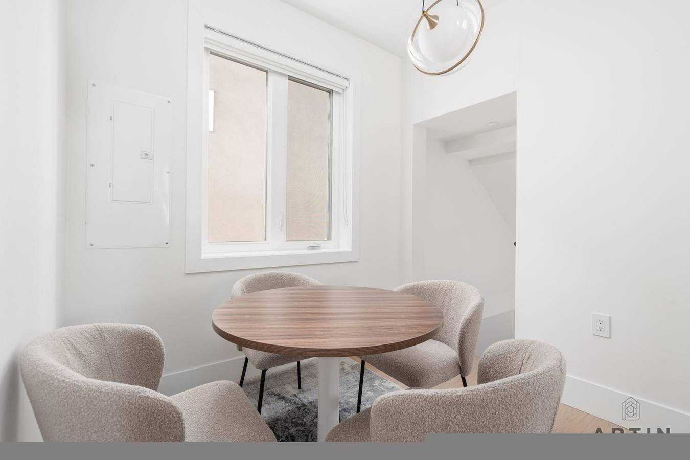 Newly Renovated 3Br Townhouse | Heart of East Van in Vancouver, Columbia Británica