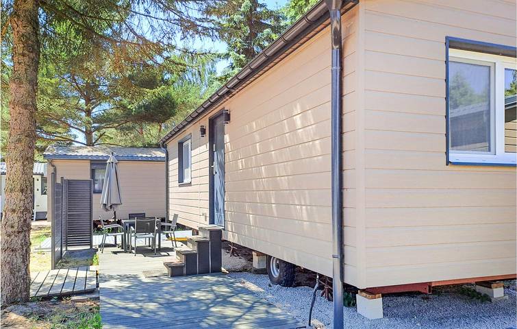 Camping für 4 Personen, mit Terrasse in Mecklenburg-Vorpommern