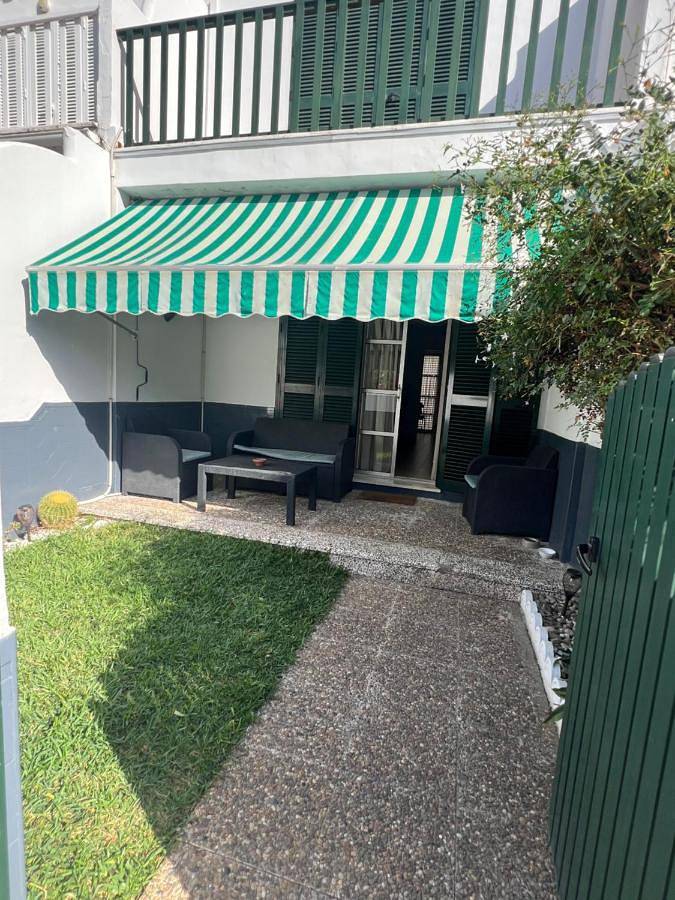 Apartamento de vacaciones para 5 personas, con jardín y balcón - 1