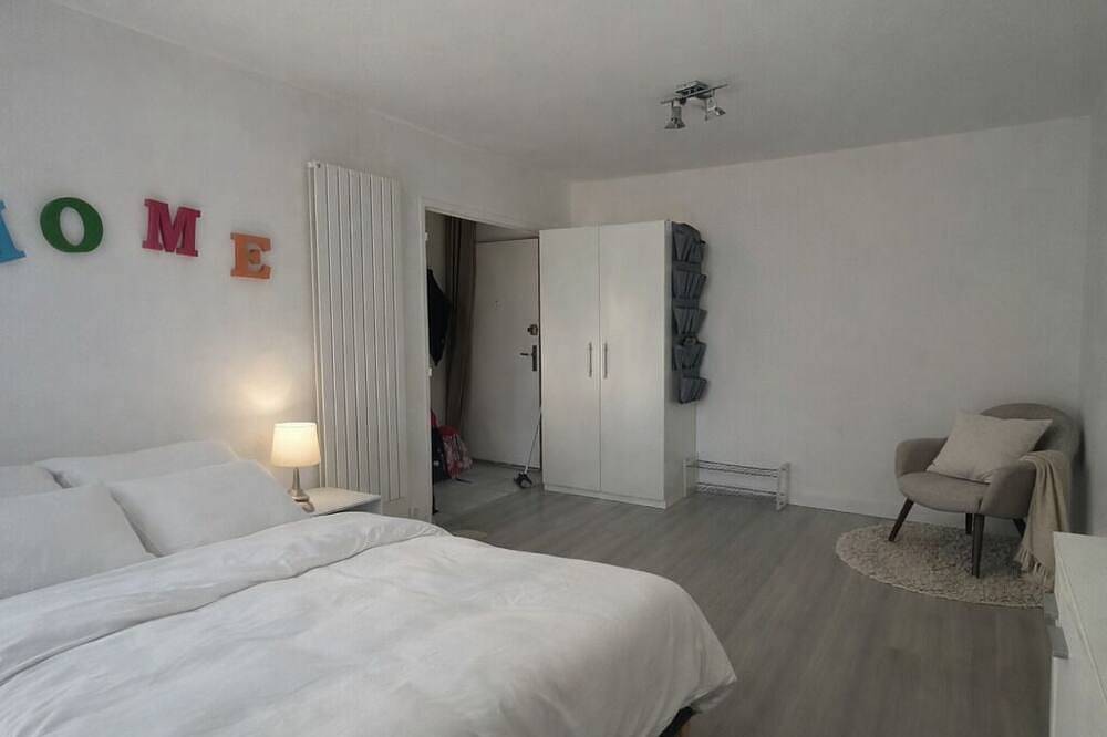 Entire apartment, T1 bis Proche Centre-ville, Campagne et Commodités in Rodez, Aveyron