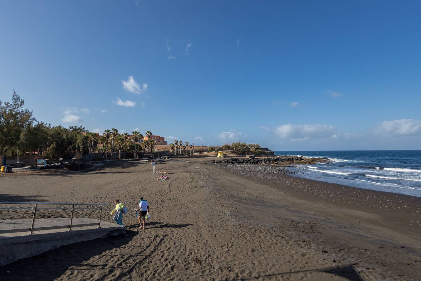 Sea Views Private Terrace 2Br House near the Beach in Hoya del Pozo, Telde