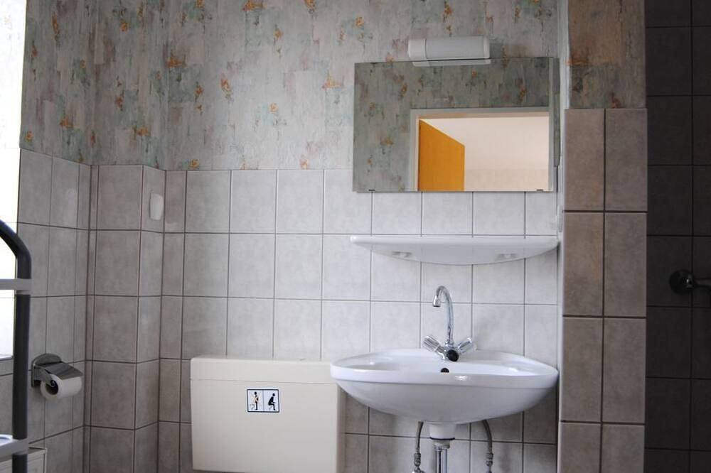 Ganze Wohnung, Schule 4 in Windeby, Rendsburg-Eckernförde