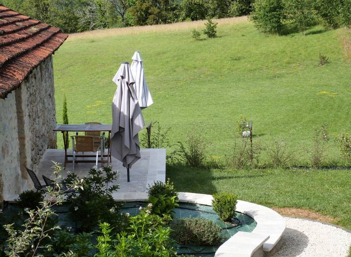 Gîte pour 2 personnes, avec terrasse et jardin dans le Lot - 4