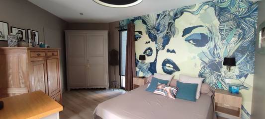 Location de vacances pour 2 personnes, avec piscine ainsi que jardin et jacuzzi à Six-Fours-les-Plages