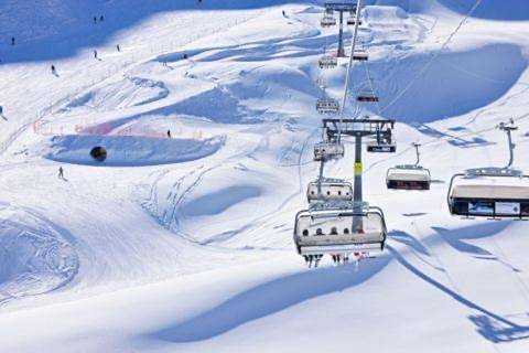 Gîte pour 5 personnes, avec vue et jardin, adapté aux familles à Triesenberg - 4