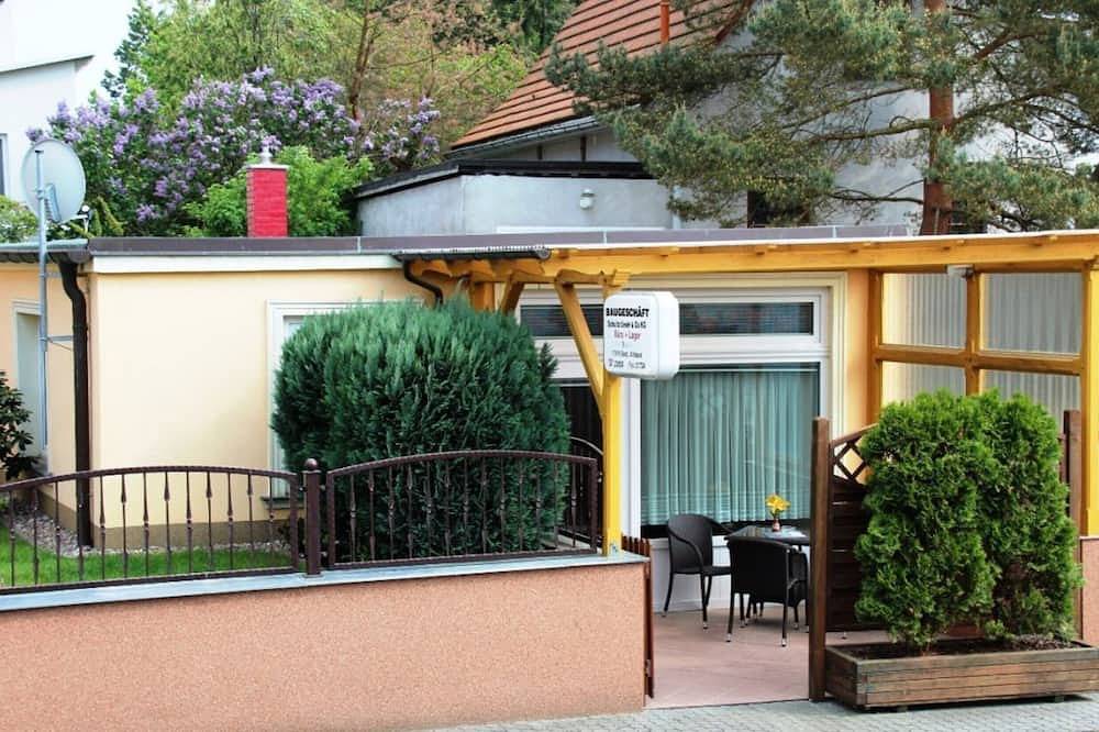 Bungalow Möwe (opposite the “Hus Günter”) in Drei Kaiserbäder, Heringsdorf