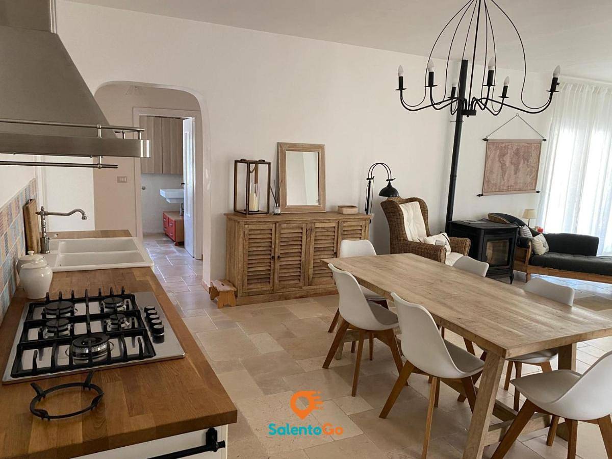 Three-Bedroom Villa in Porto Cesareo, Golfo di Taranto