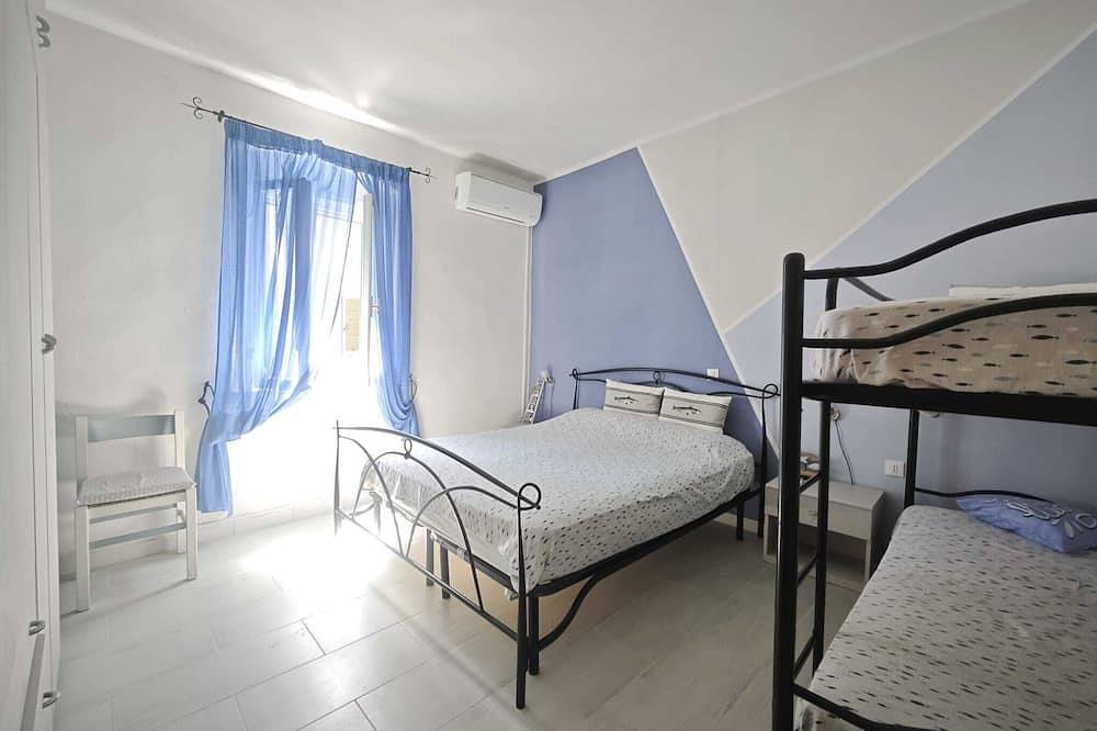 Entire apartment, Penny house in Marina di Cecina, Cecina