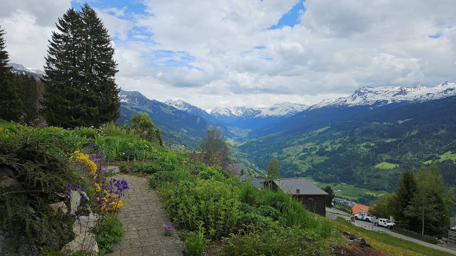 Chalet Raggälia - 5.5 room house for 8 persons, 120sqm in Rätikon mountain range, Luzein