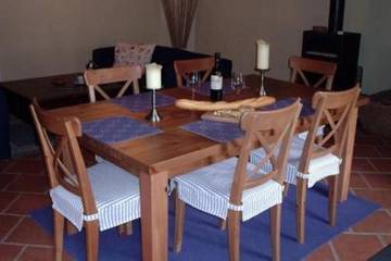 Gîte pour 5 personnes, avec jardin dans Le Mené