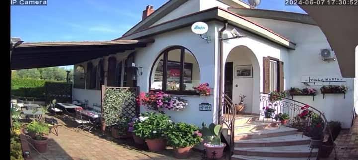 Casa vacanza per 2 persone, con Balcone e Terrazza nonché Giardino a Minturno