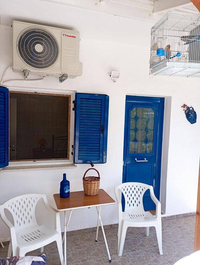 Location de vacances pour 2 personnes, avec vue ainsi que jardin et terrasse dans Kithnos Chora - 3