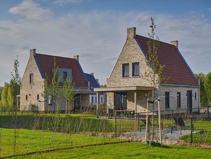 Luxe 8p villa in Thorn vlakbij strand