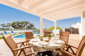 Chalet in Cala en Porter, Municipio de Alaior für 6 