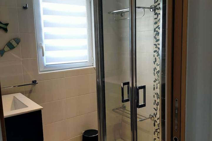 Location de vacances pour 8 personnes, avec jardin à Beuzec-Cap-Sizun - 2