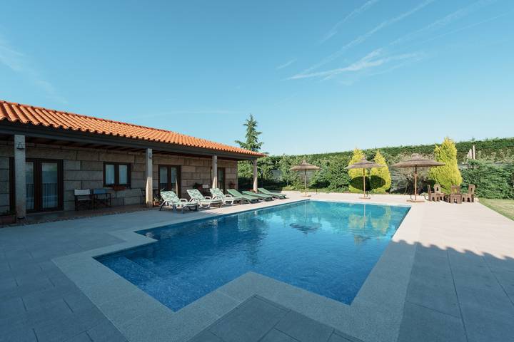 Villa para 8 pessoas, com terraço e jardim no Vale do Douro