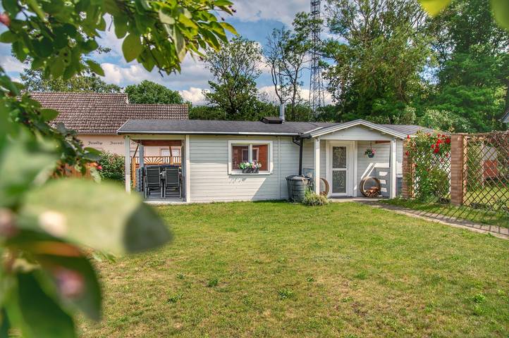 Bungalow für 4 Personen, mit Garten in Ueckermünde - 2