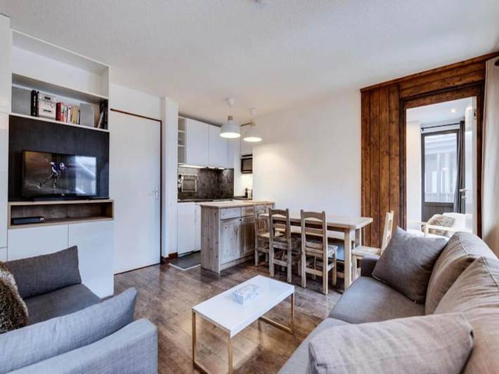Gîte pour 5 personnes, avec balcon, adapté aux familles dans Office De Tourisme De Val D Isere - 3