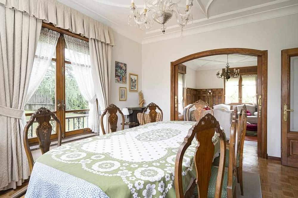 La Casona del Frontón in Siero, Asturias Province