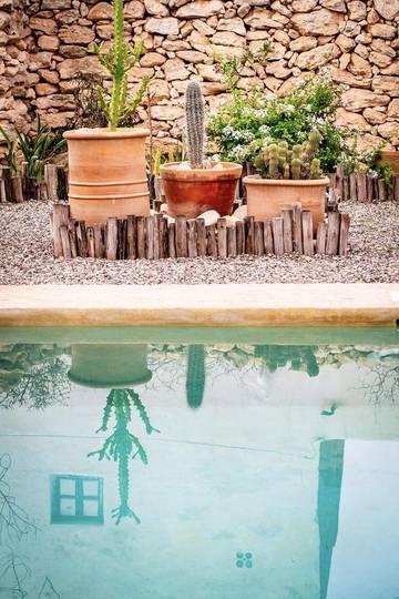 Maison d’hôte pour 2 personnes, avec jardin ainsi que terrasse et piscine, animaux acceptés dans Ghazoua