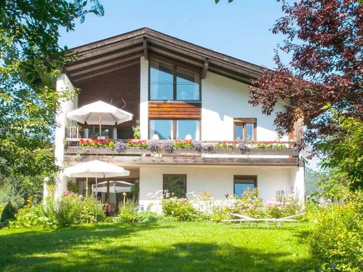 Ferienhaus für 5 Personen, mit Terrasse und Garten am Schliersee - 2
