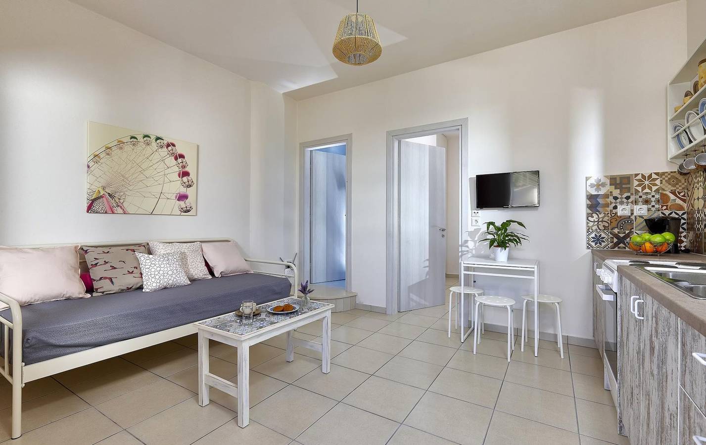 Appartamento intero, Appartamento vacanze per 3 persone con giardino in Agia Pelagia, Achlada