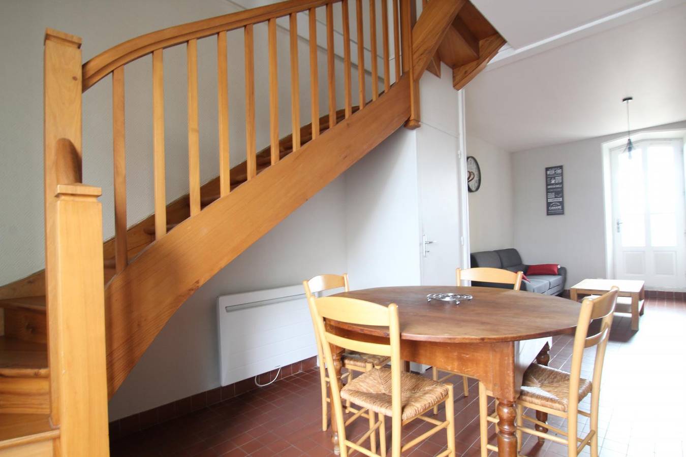 Cozy Gite 700m from Périers w/ TV & Garden in Périers, Coutances