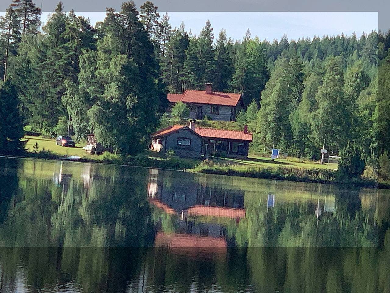 Ferienhaus direkt am See und Wasalaufstrecke in Dalarna