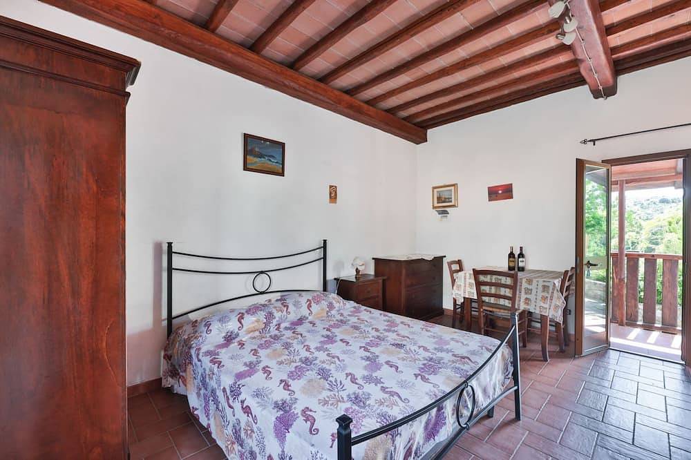 Ganze Wohnung, Il Grappolo – Rustic Studio in Elba Countryside in Acquabona, Elba