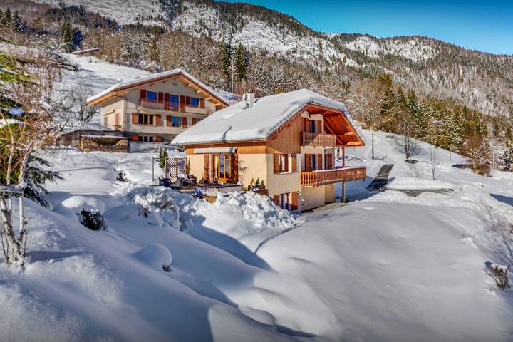 Casa rural para 8 personas, con jardín y jacuzzi, Se admiten mascotas - 1
