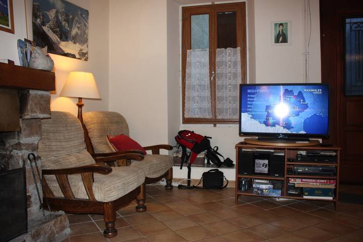 Casa de pueblo fresca en la montaña cerca de Bagnères de Luchon in Luchon-Superbagnères, Saint-Mamet