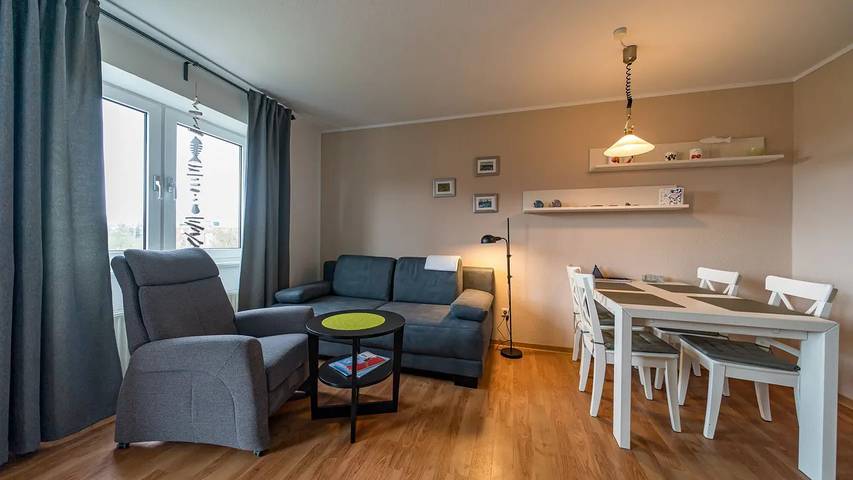 Ferienwohnung für 4 Personen, mit Balkon in Wangerland - 2